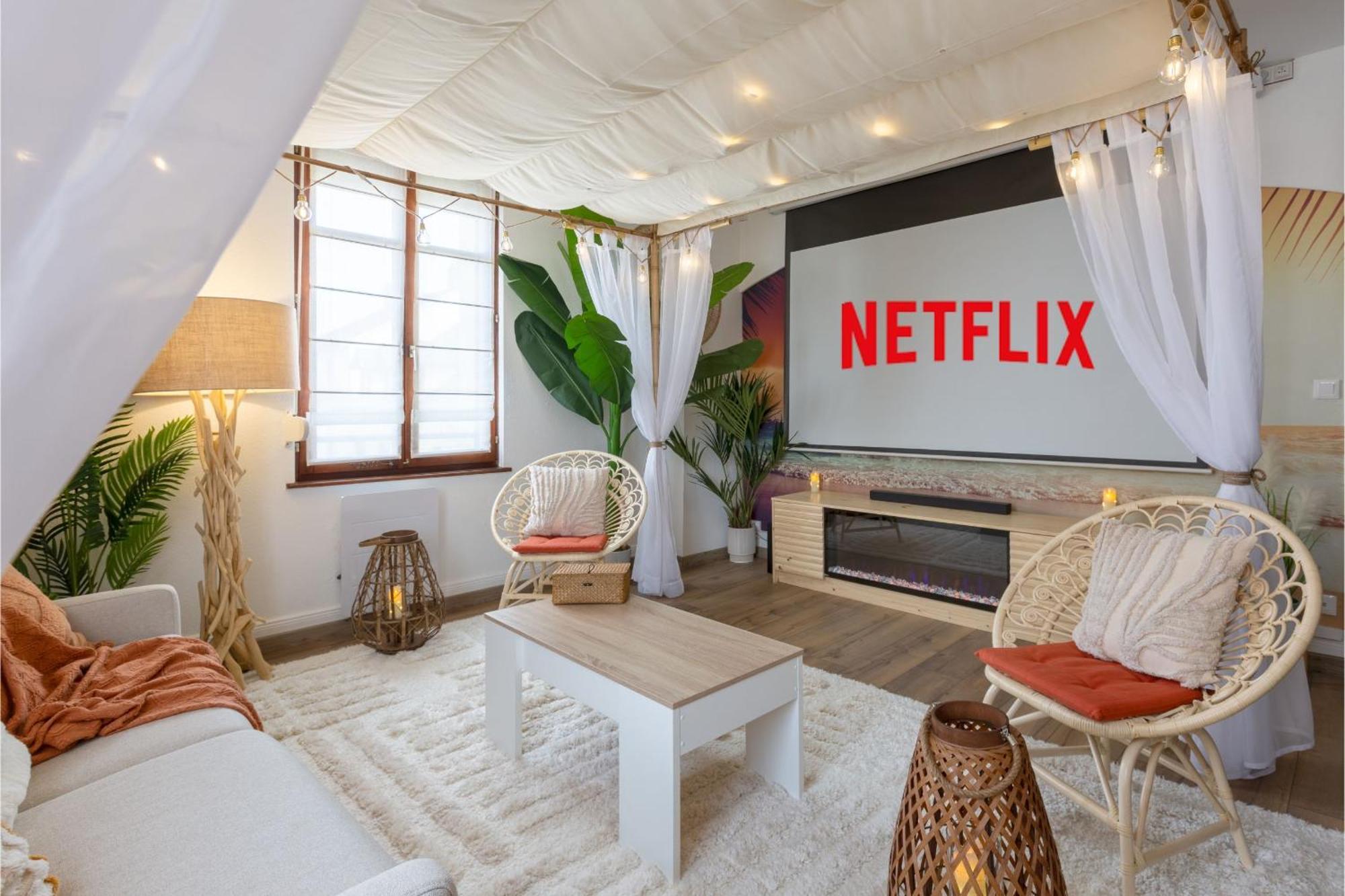 Lit Rond Tres Grand Et Confortable - Garage Possible Ou Parking Gratuit Rue - Gare 2 Min Et Ville 4 Min En Tram - Ciel Etoile - Netflix Videoprojecteur - Luxe Et Evasion Štrasburk Exteriér fotografie